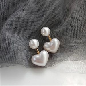 Shiny Pearlized Heart Unique Earrings